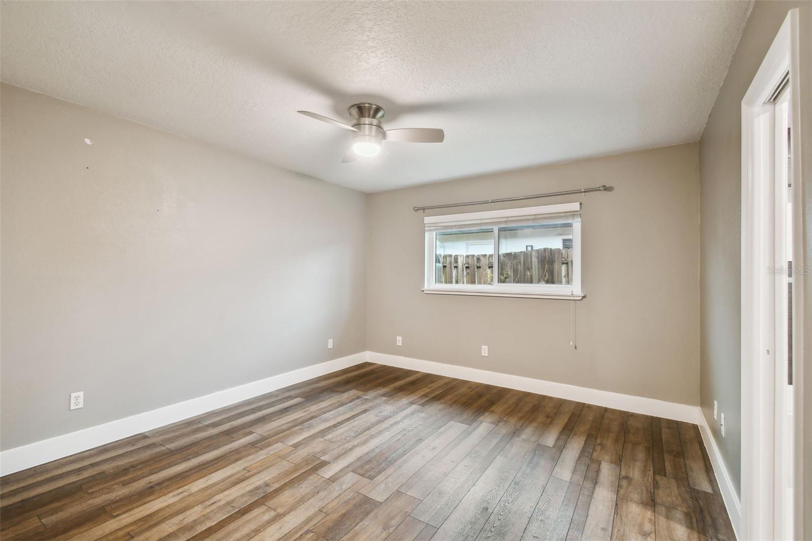 6109 Schooner Way