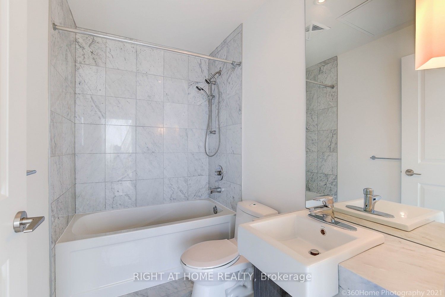 8 The Esplanade 4510