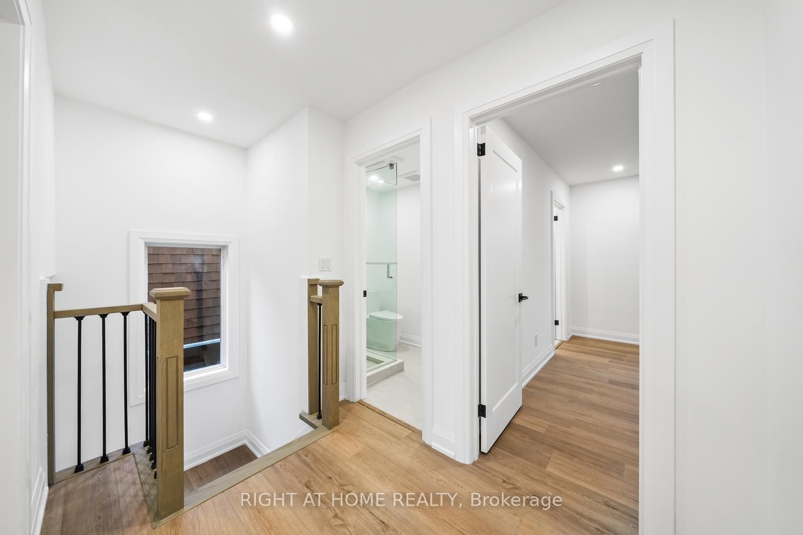 147 Forman Ave
