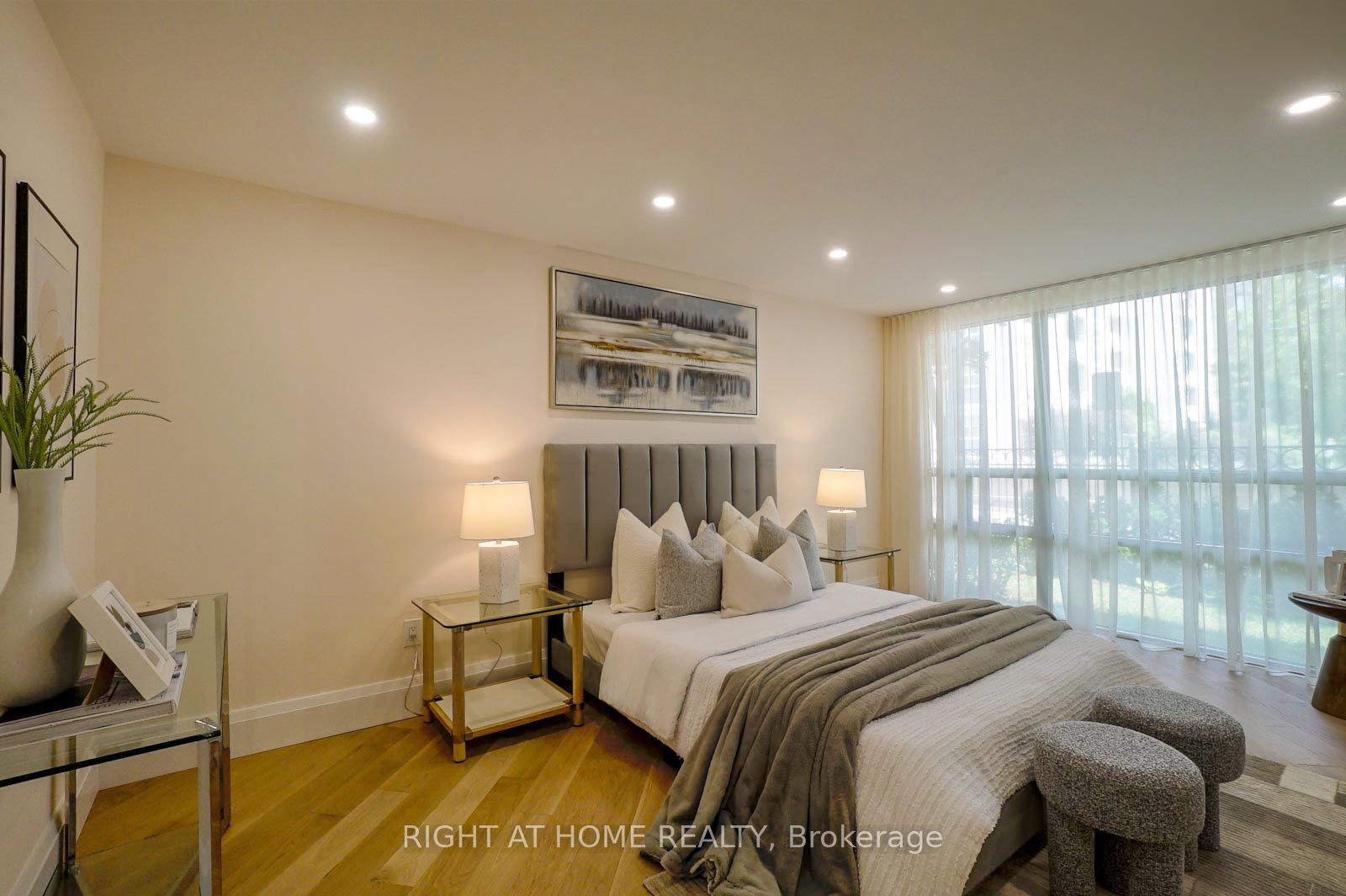 18 Lower Village Gate 107