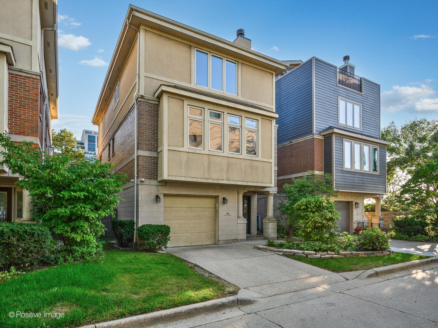 Excellent opportunity to own a true single family home in the South Loop in the established residential enclave of Dearborn Park II steps from Cotton Tail Park! This wide 3BR, 3 BA brick single family residence features a large first floor family room, gated patio, open 2nd floor living/dining room, fireplace, eat-in kitchen with attached deck for grilling, spacious BRs and laundry on the 3rd floor. Primary bath features separate shower and soaking tub. Hardwood floors, lots of storage. Attached 1 car garage with parking pad for 2nd car. Ultra convenient location and quiet tree-lined residential cul-de-sac. This type of space in the South Loop doesn't come around often!