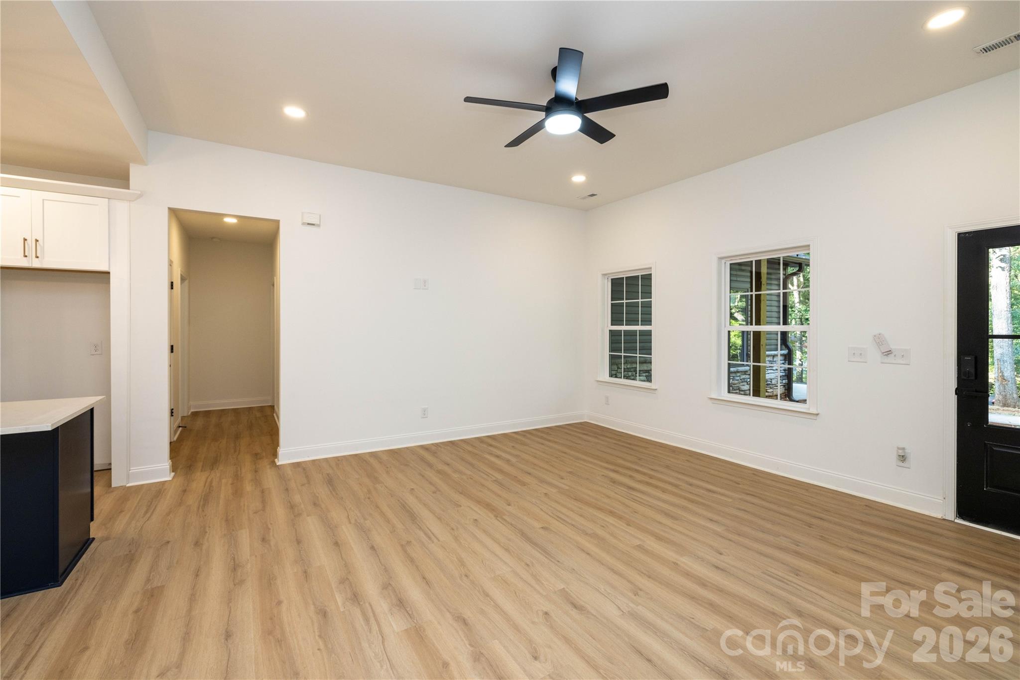 269 Tamarind Drive 568