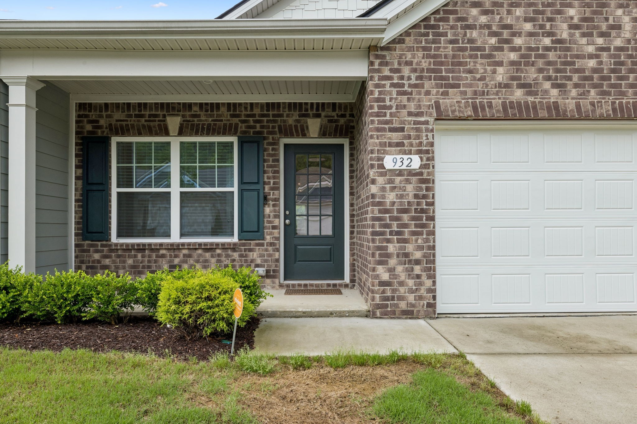 932 Millstream Dr