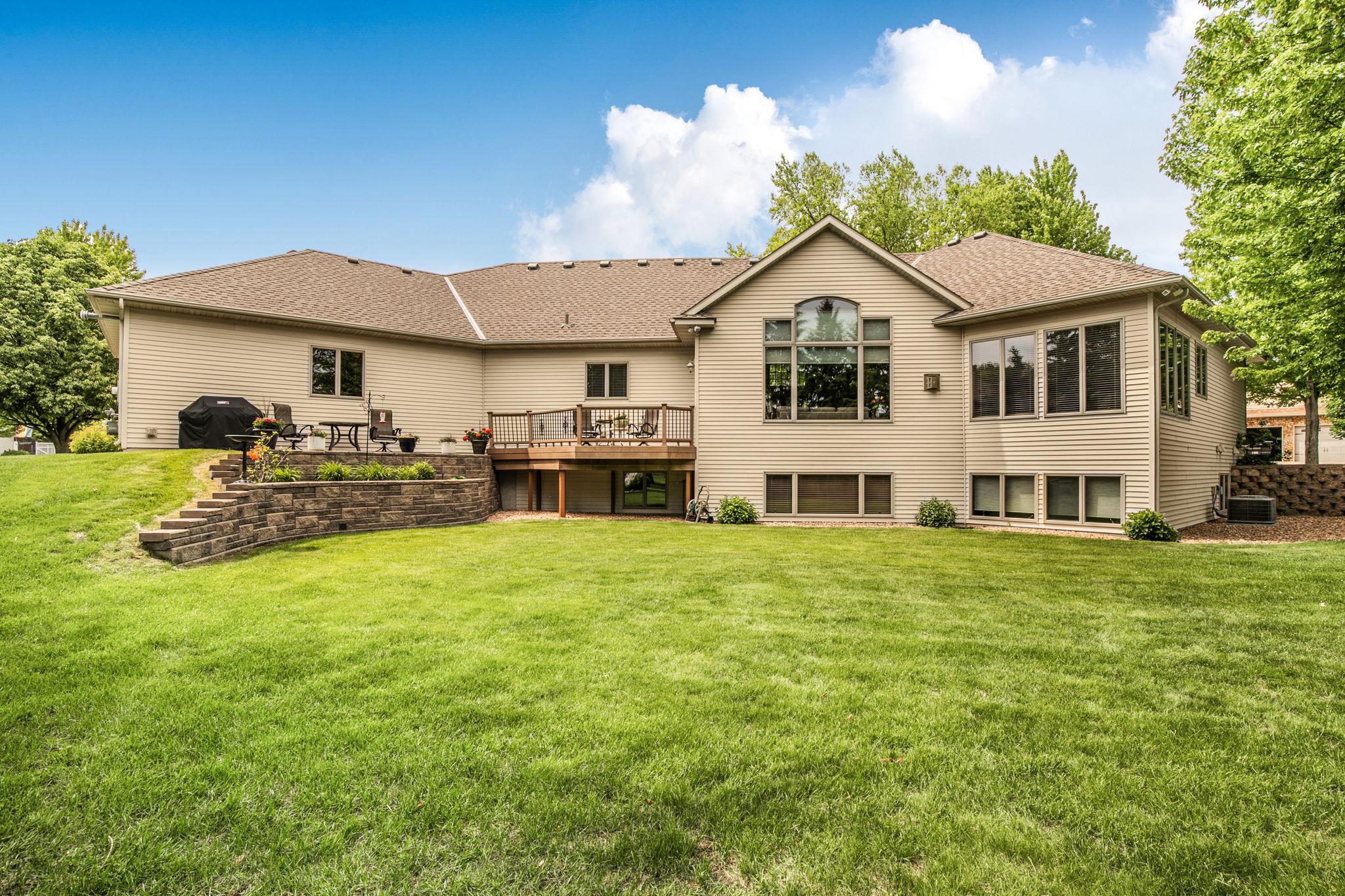 2012 Temminck Road