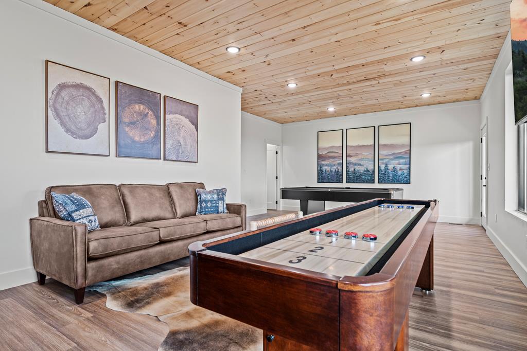 1134 Reedmont Way