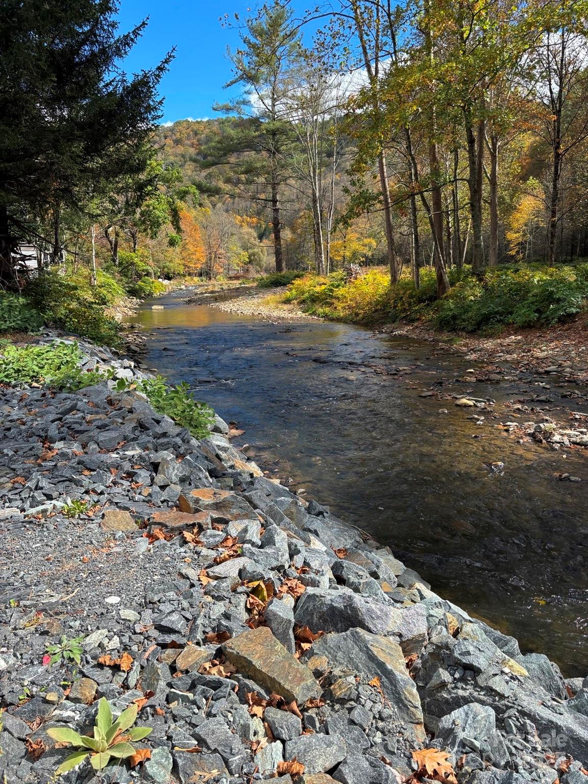 999 Hwy 19E Highway N