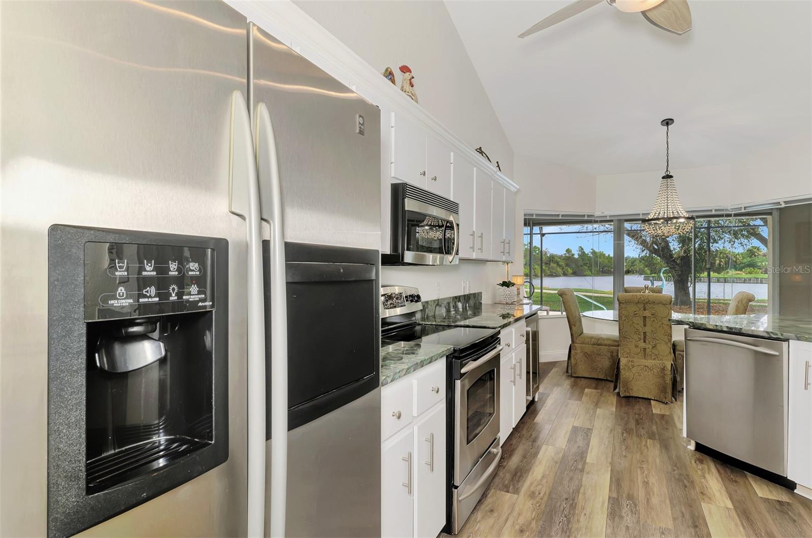 14518 Bridgeview Lane