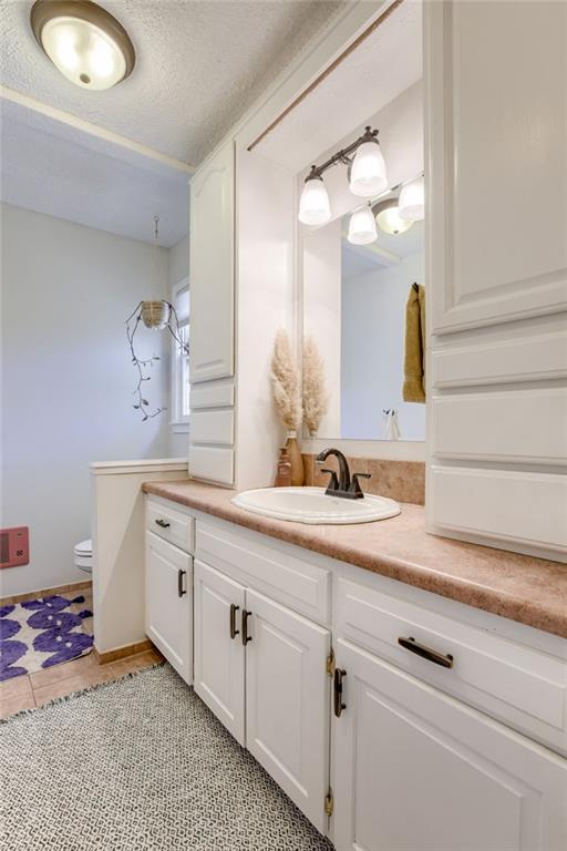 6623 Cottonwood Drive