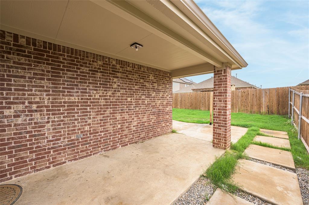 903 Spruce Lane