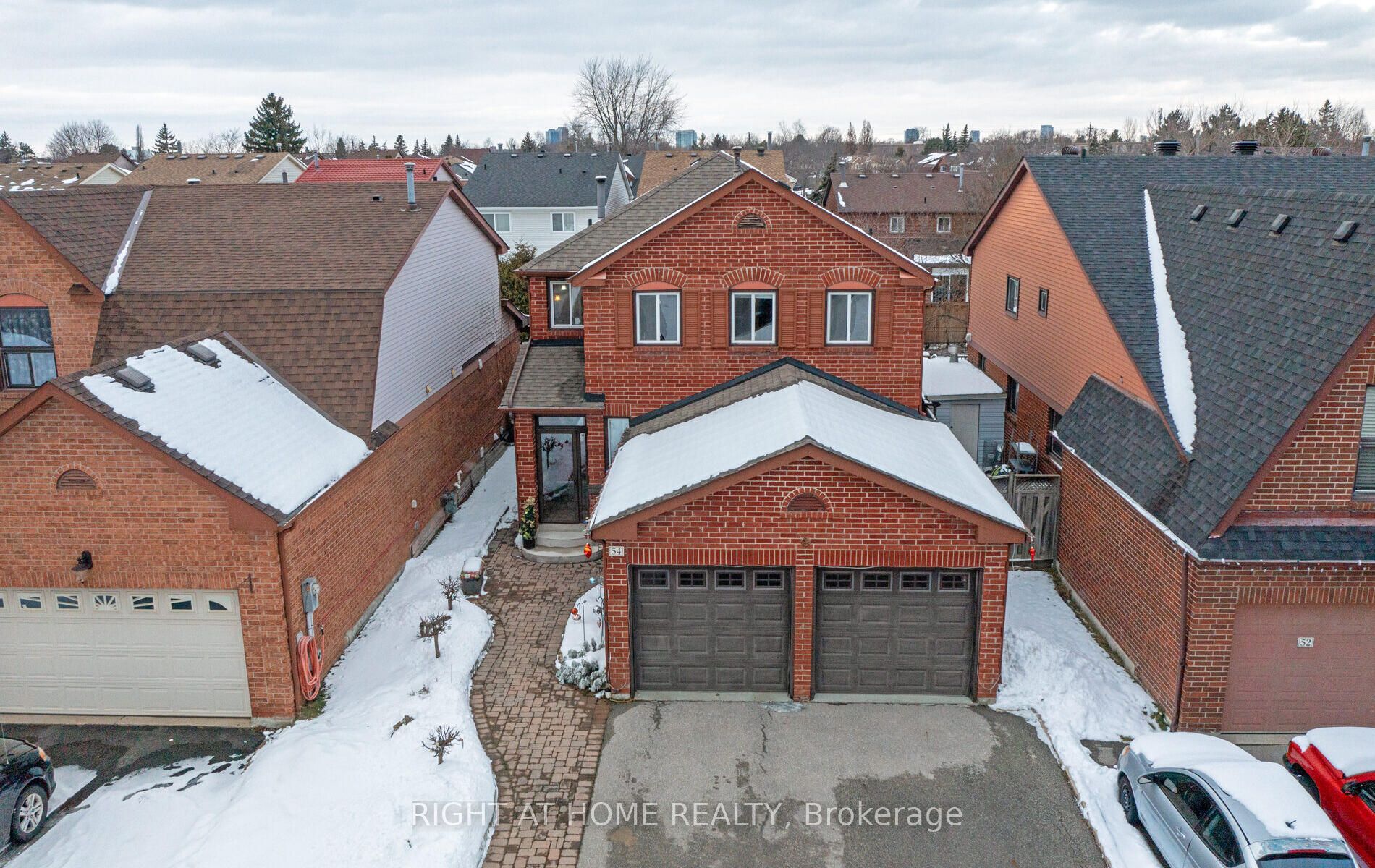54 Ferguson Pl