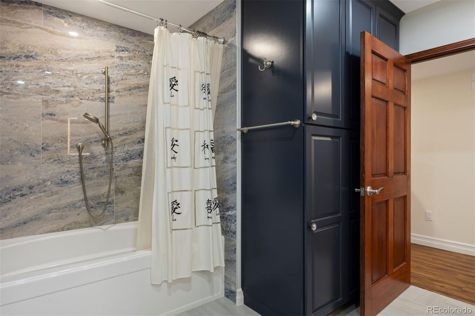 8454 N Sundown Trail