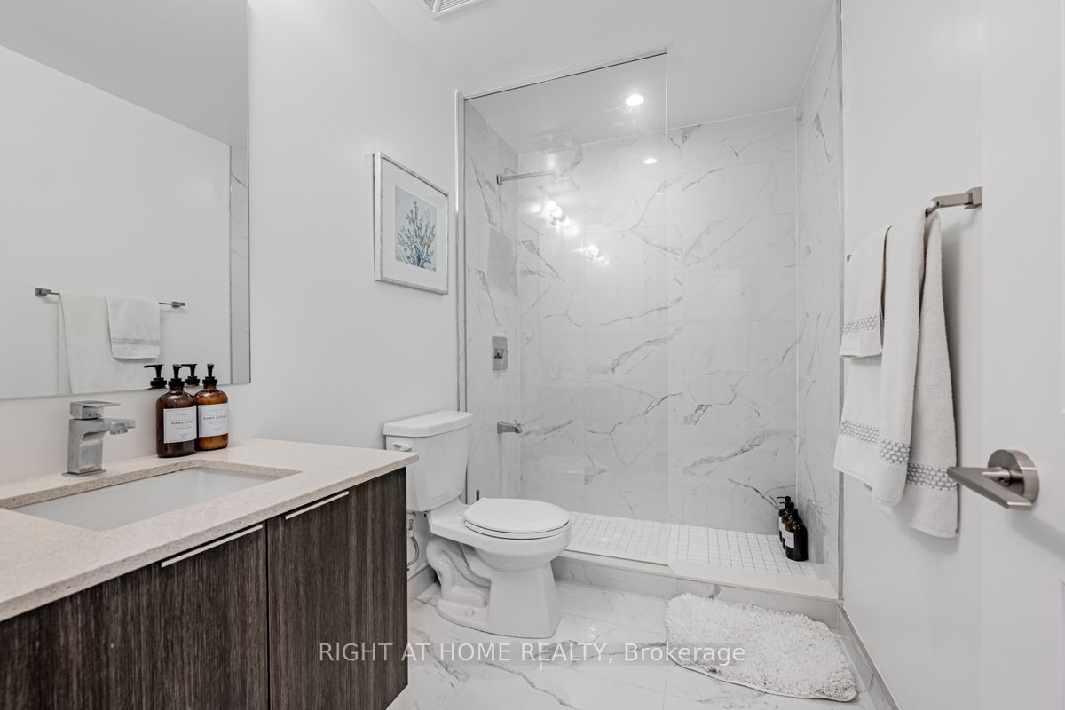 120 Parliament St 405