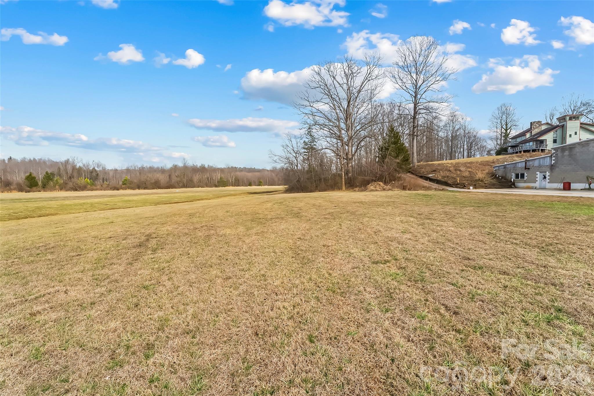 2590 Airport Road