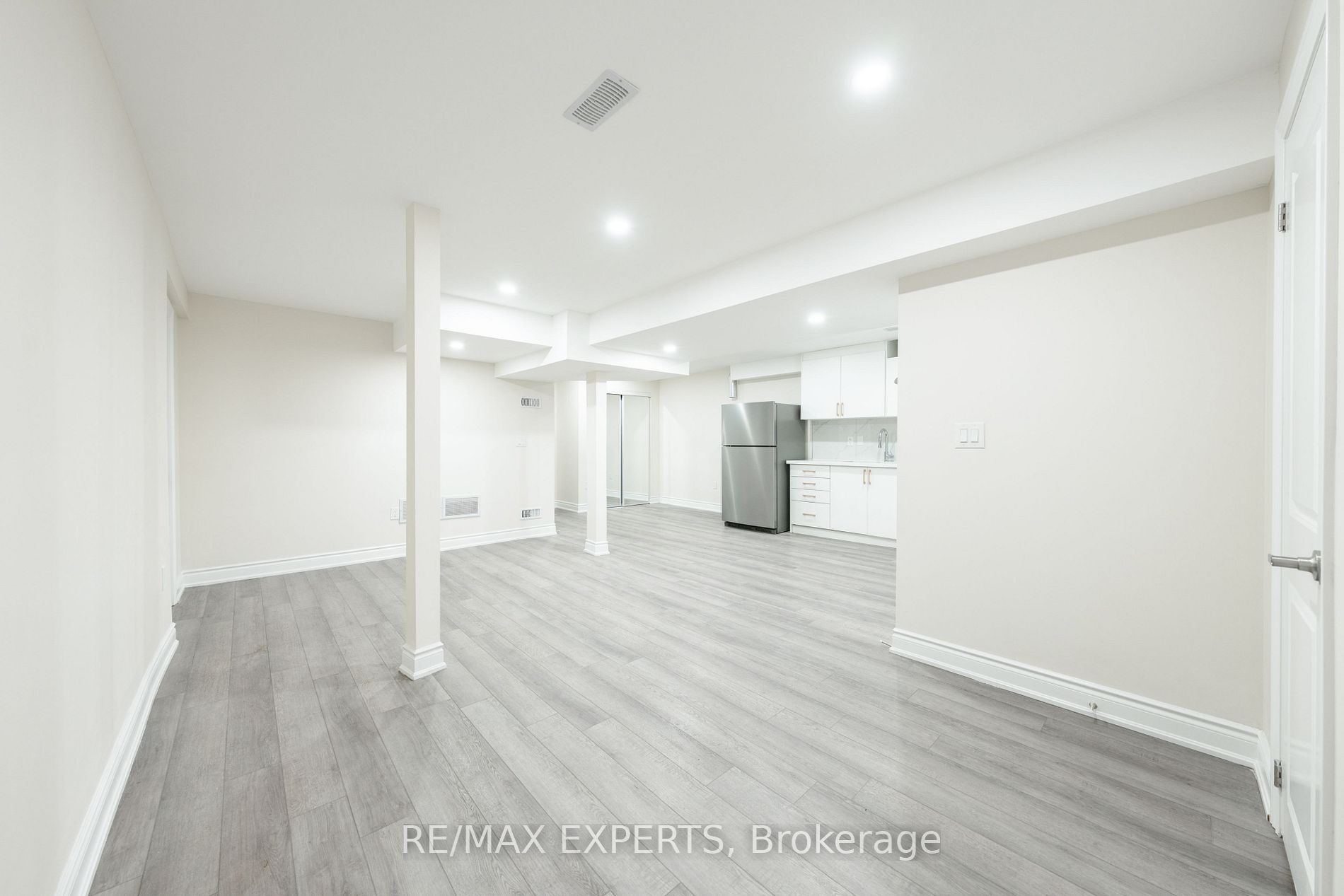 23 Michigan Ave Bsmt