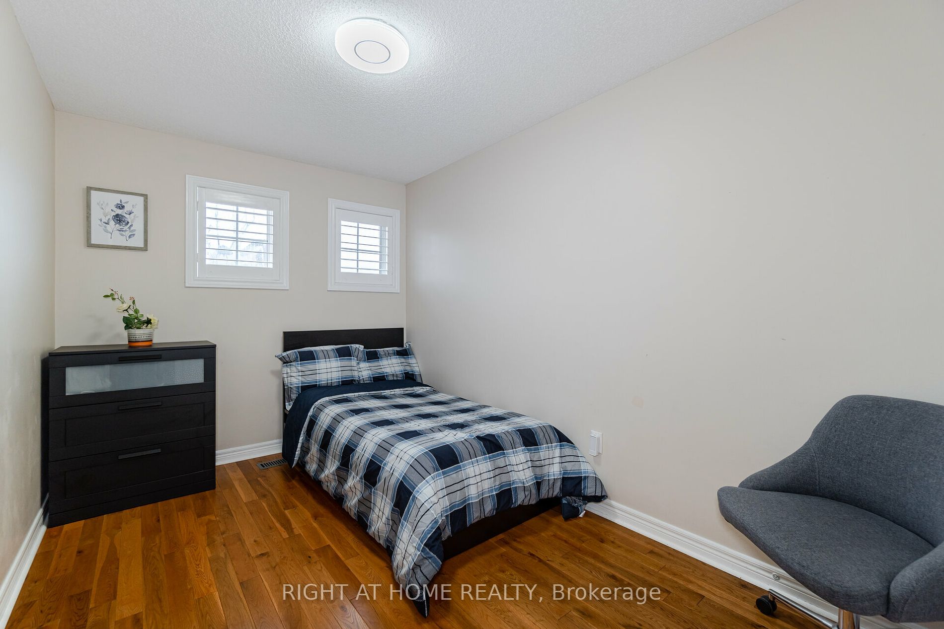 811 Othello Crt