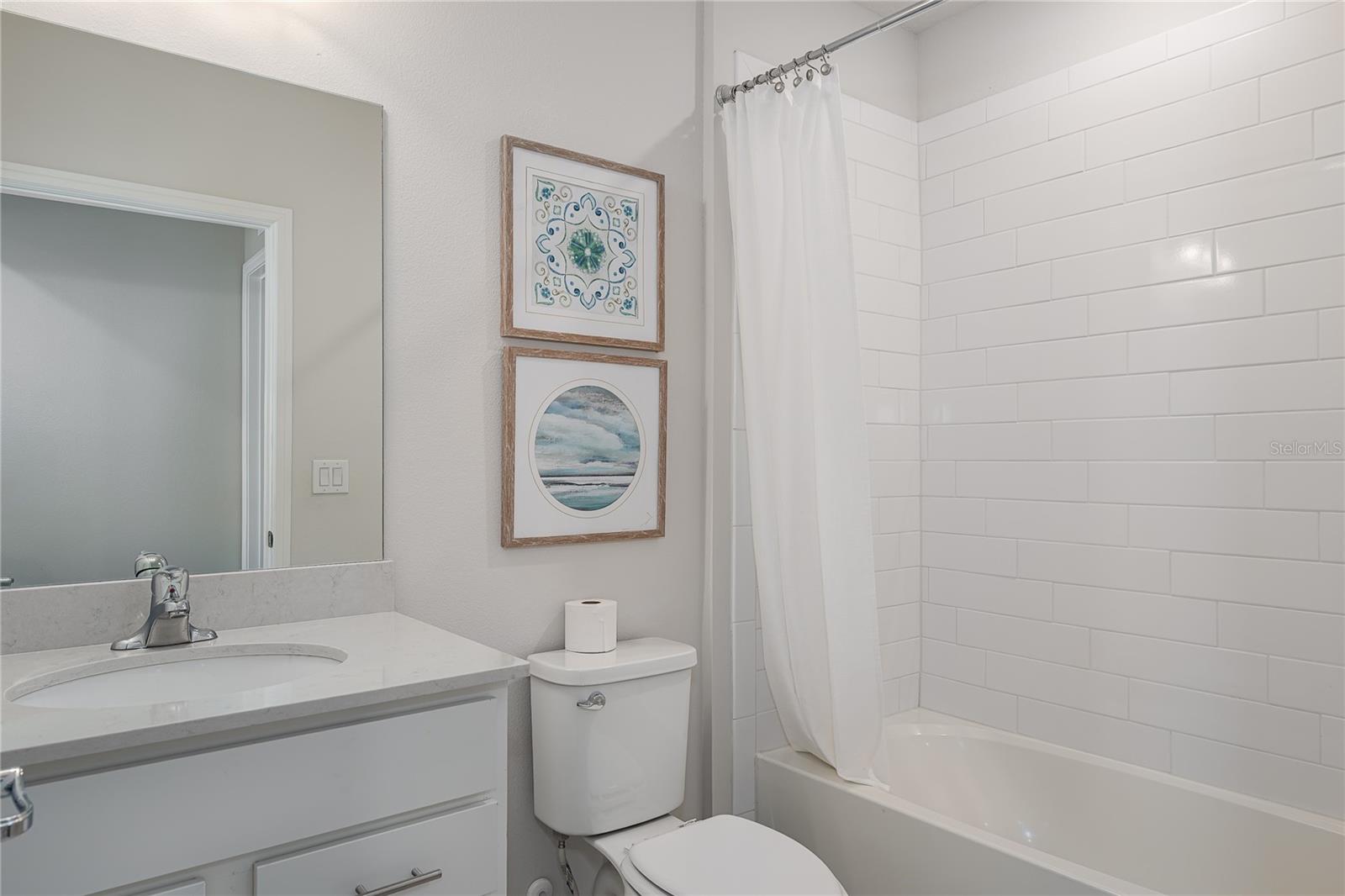 9148 Royal River Circle