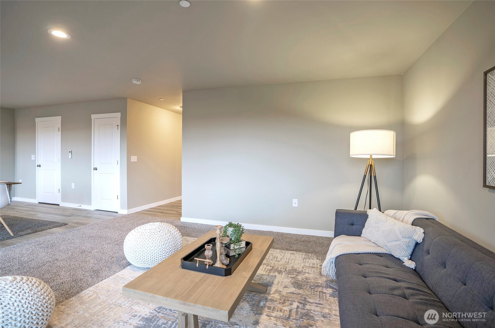 2504 W Echo Bay Drive