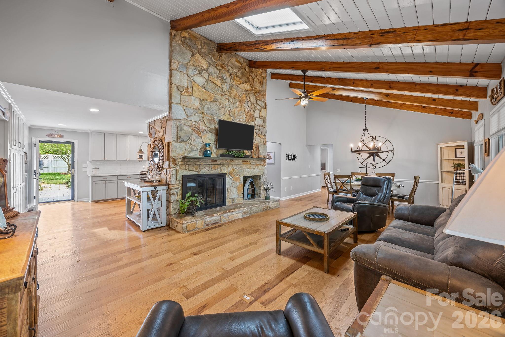 10708 Willow Oak Road