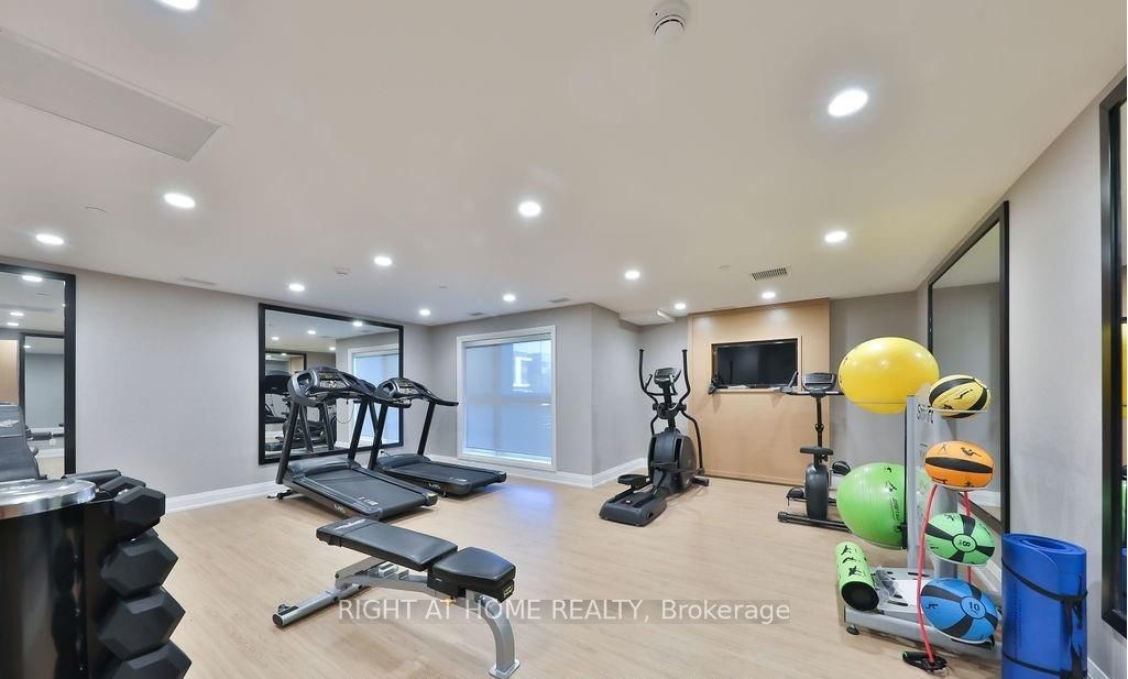 128 Grovewood Common Dr 527