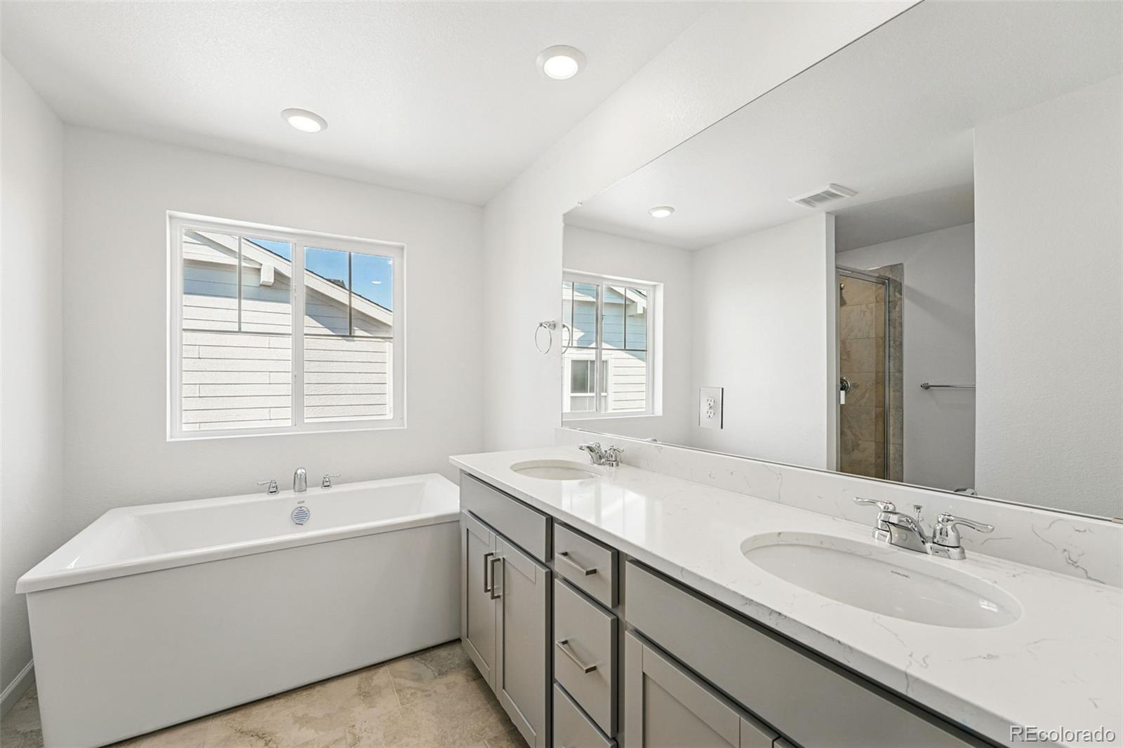 8816 Whiteclover Street