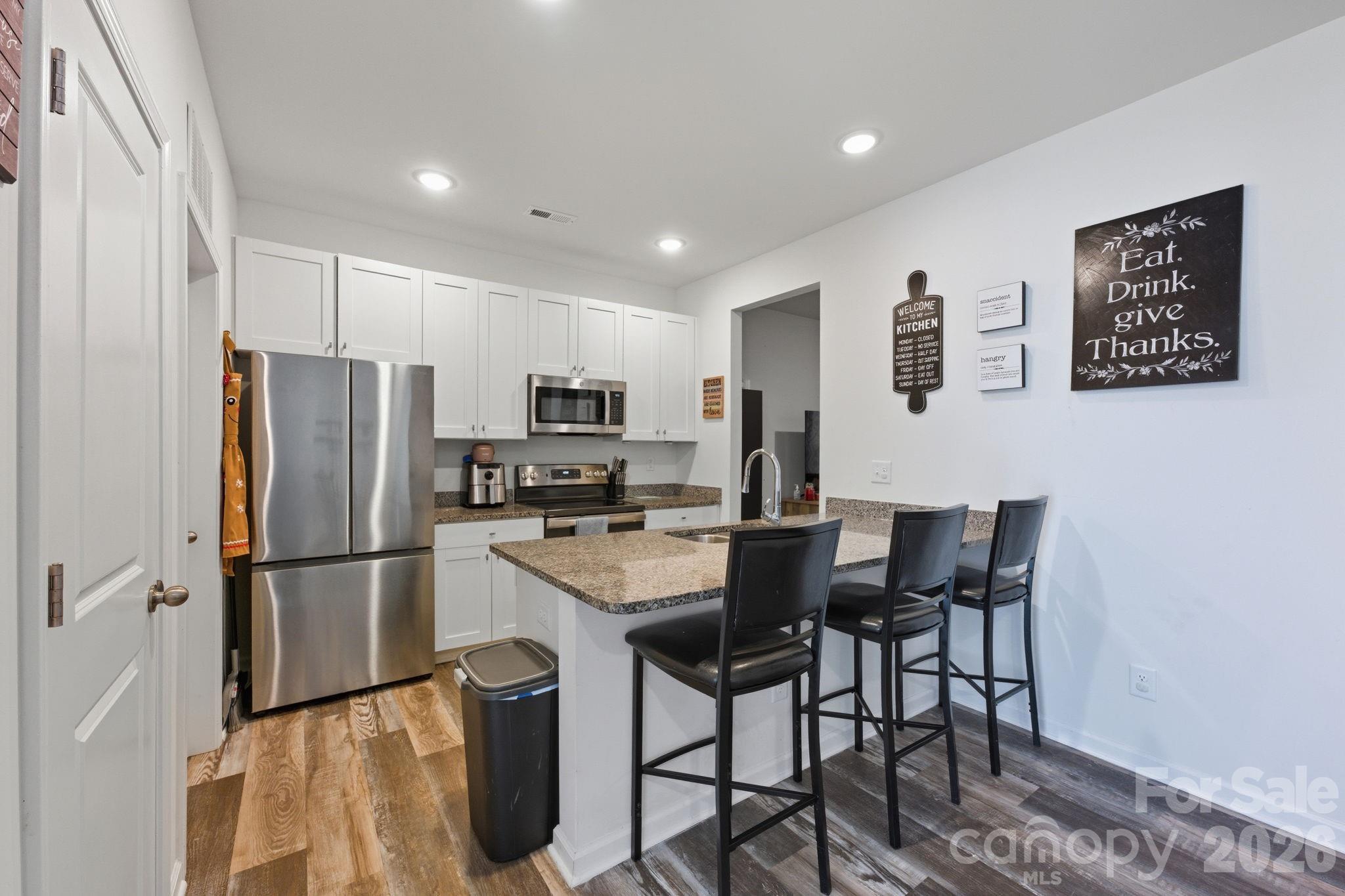 609 N Mulberry Street