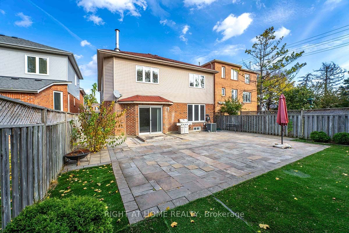 4012 Colonial Dr
