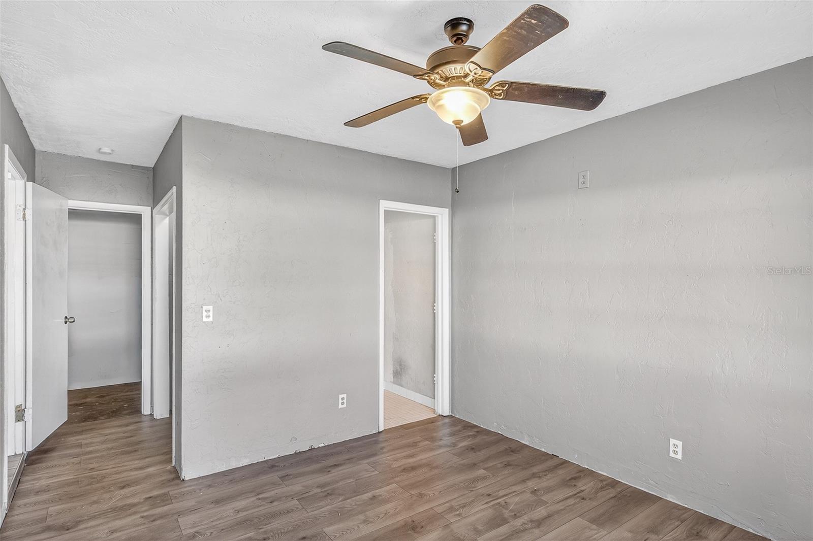 Property View 16