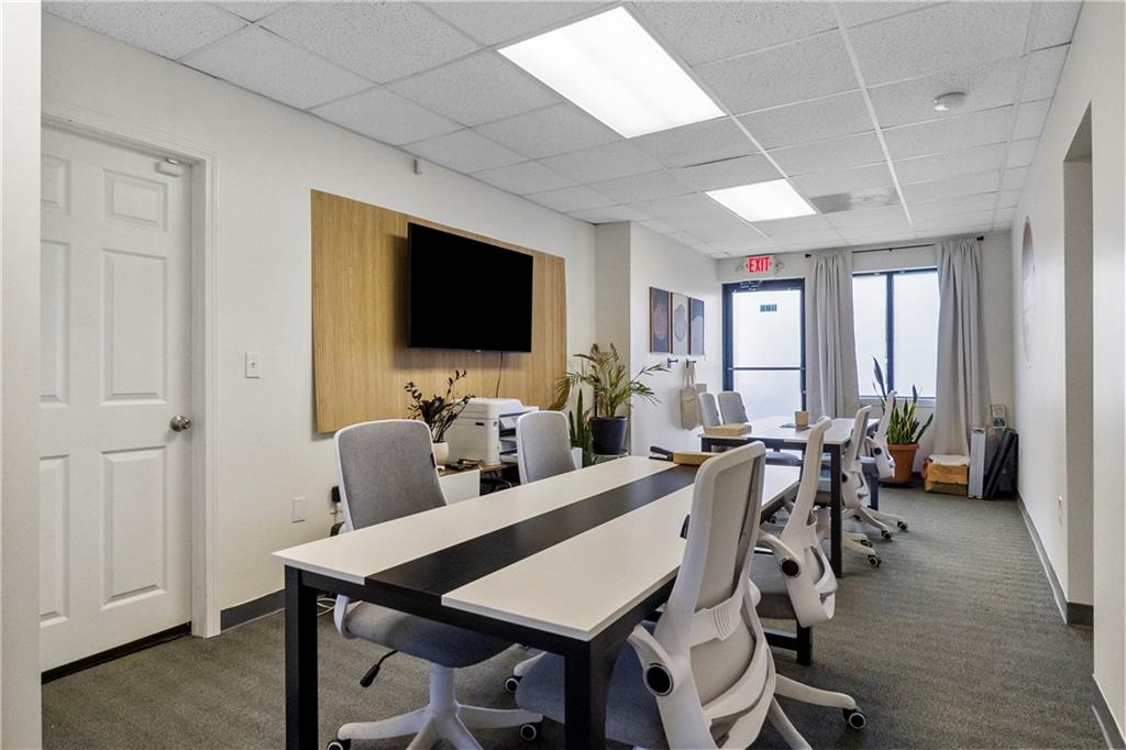 1119-1125 Merriam Lane