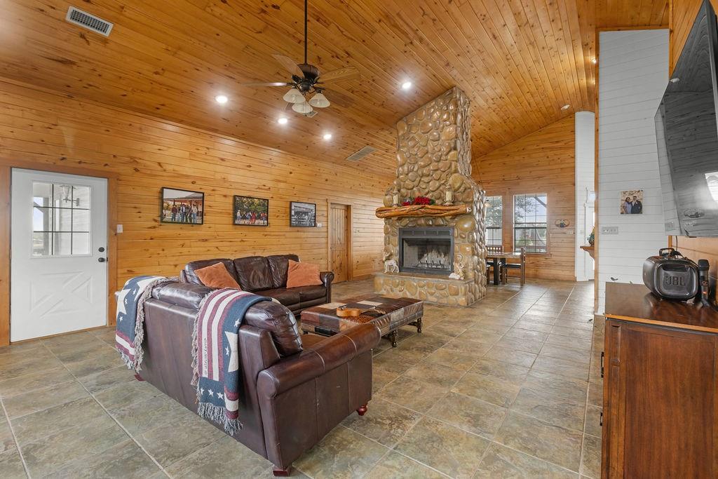 1671 Terry Lane