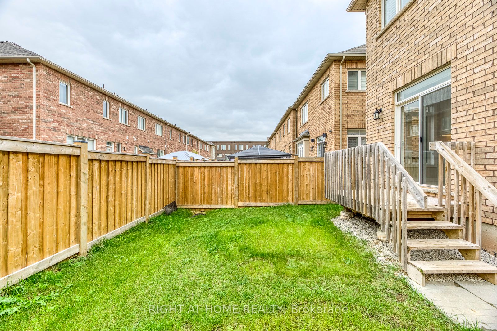 121 Orchardcroft Rd