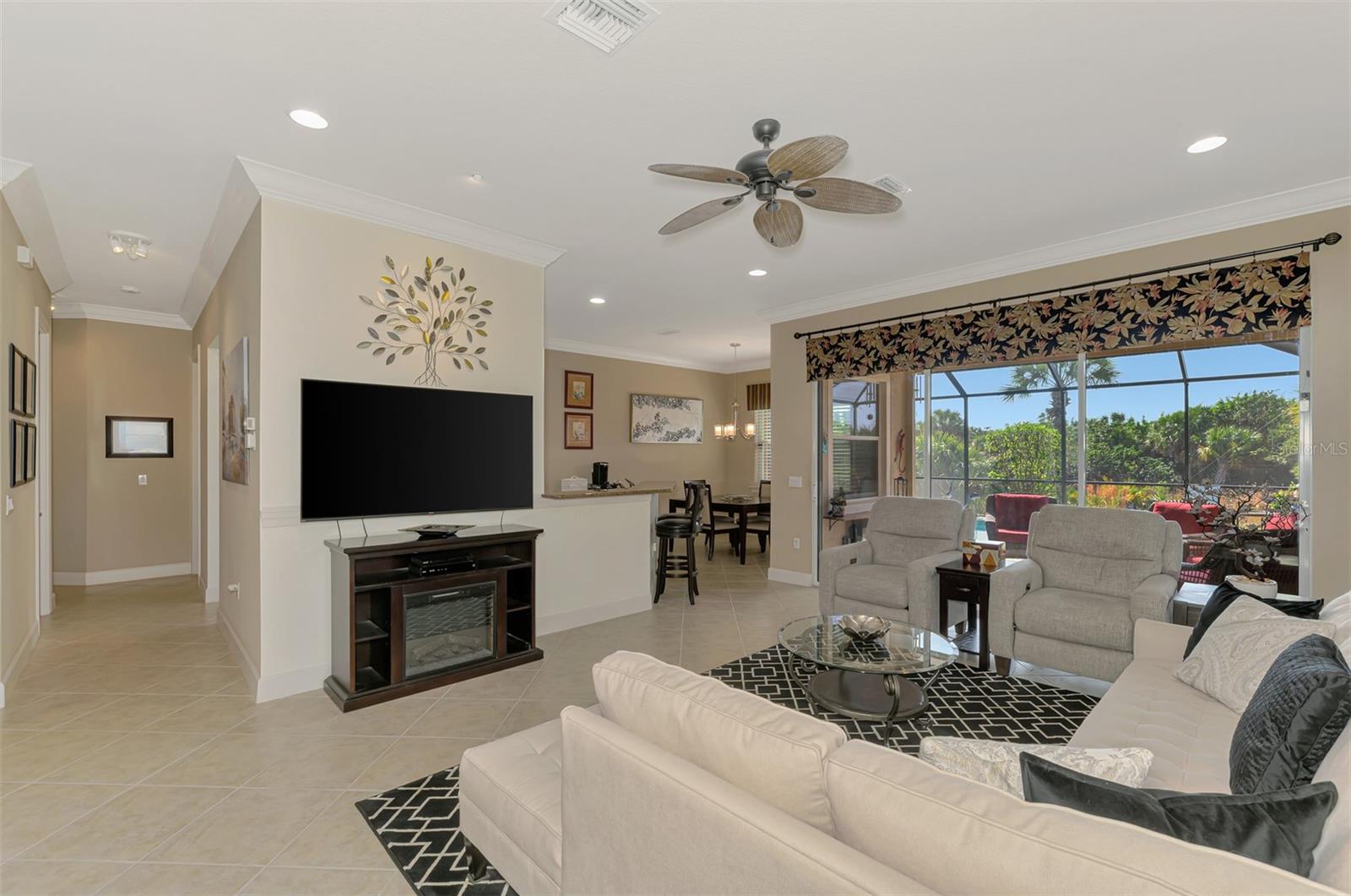 13096 Creekside Lane