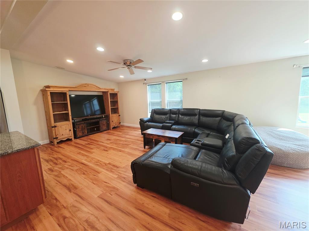 25484 Sky Drive
