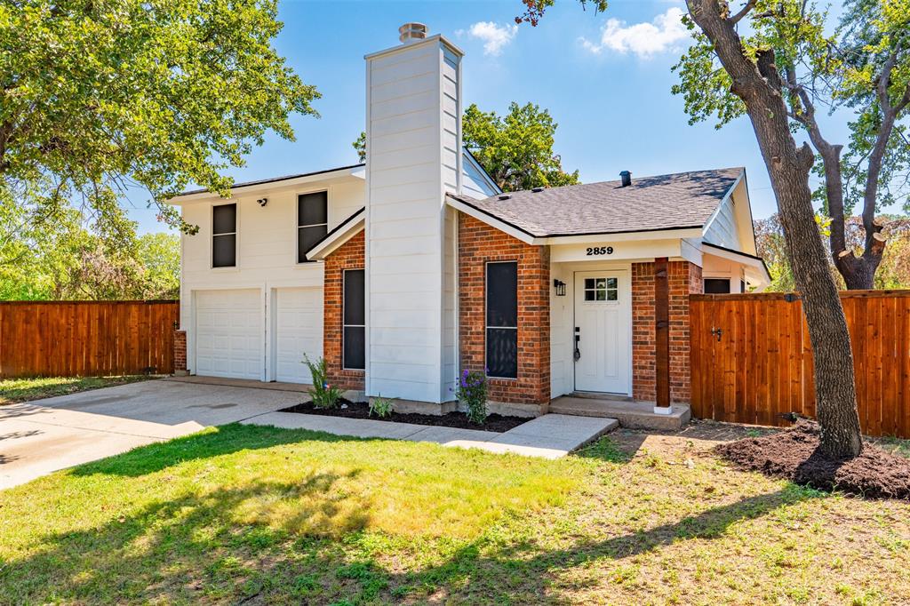 Welcome home. Offering 3 FULL modern bathrooms, an open concept floor-plan, a fully renovated contemporary kitchen, and a large cul-de-sac lot! Appreciate the beautiful exterior that leads you into the ample living space overlooking into the adorable bay window nook dining area, and the modern kitchen with new appliances and a stunning countertop! All 3 bathrooms are fully renovated. Enjoy the outdoors with a wrap around lot, offering an enormous yard for all of your events and family days! 2025 roof shingles!
