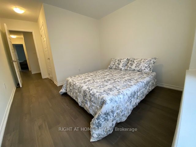 1125 Leger Way 25