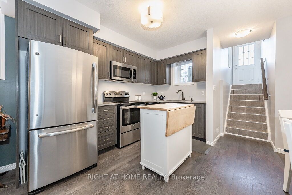 388 Old Huron Rd 5D
