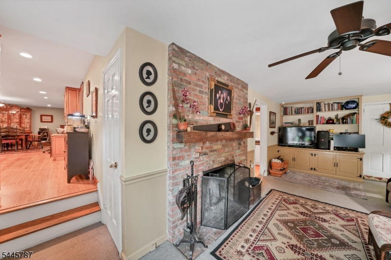 30 Dogwood Dr — photo 12 of 26