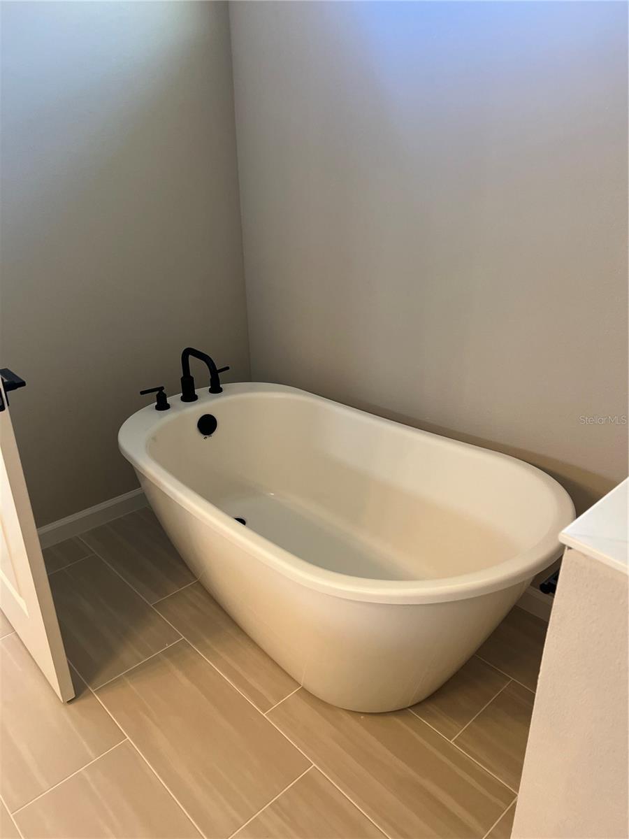 5324 Lake Virginia Street