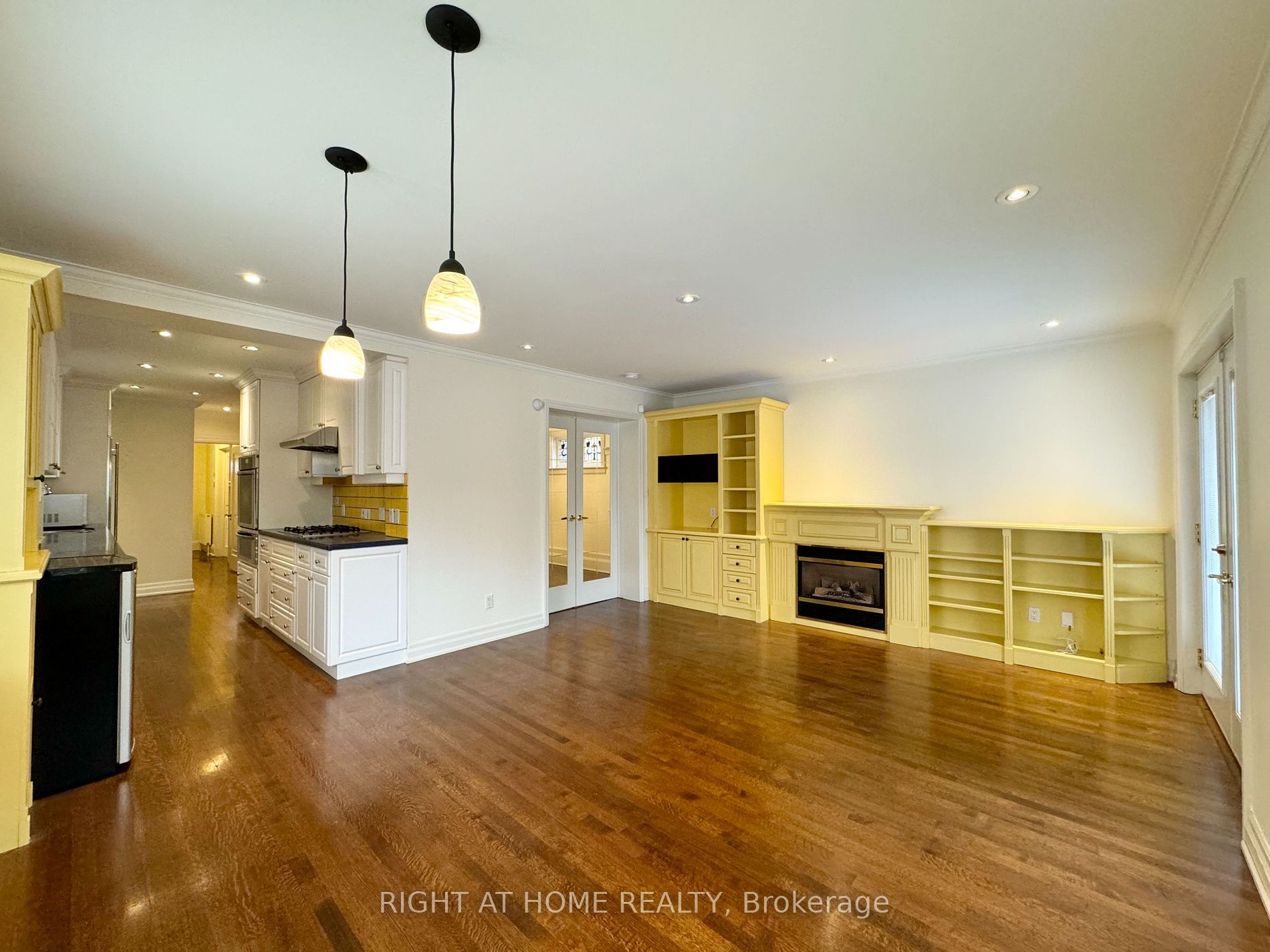 131 Colin Ave