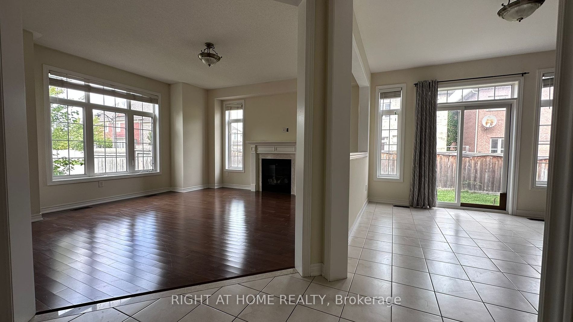 3185 Larry Cres