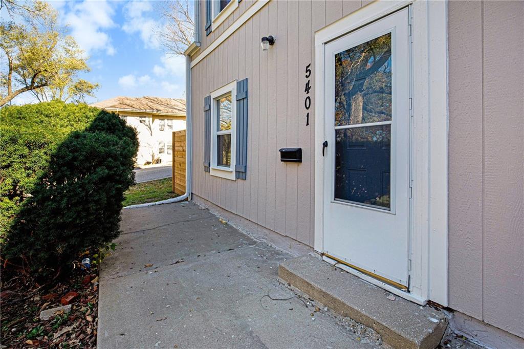 5401 Paseo Boulevard