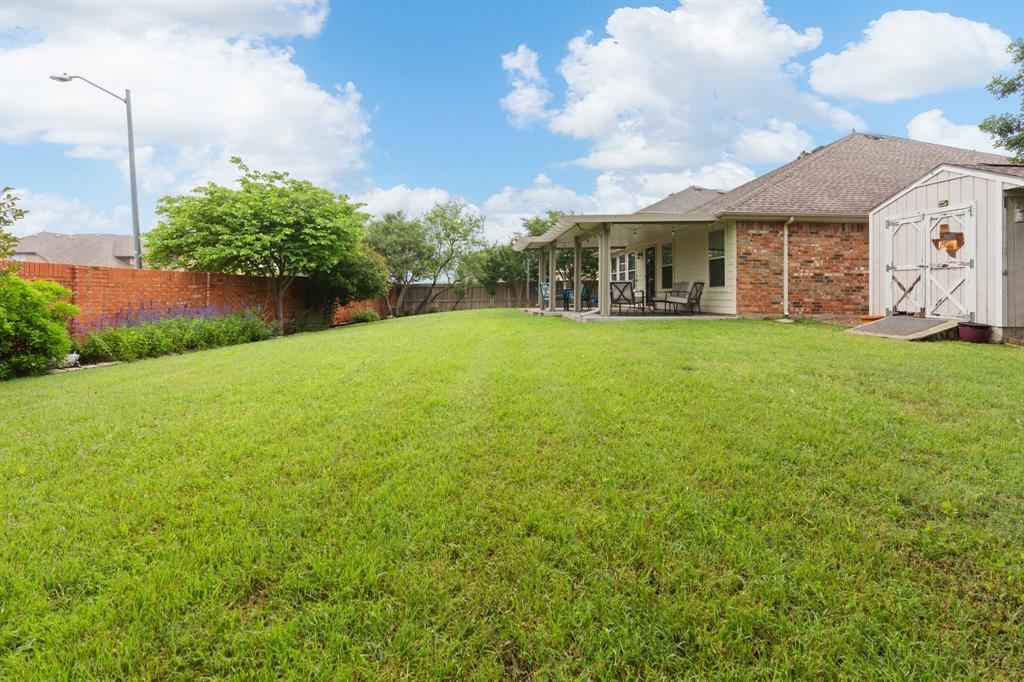 1252 Sweetwater Drive