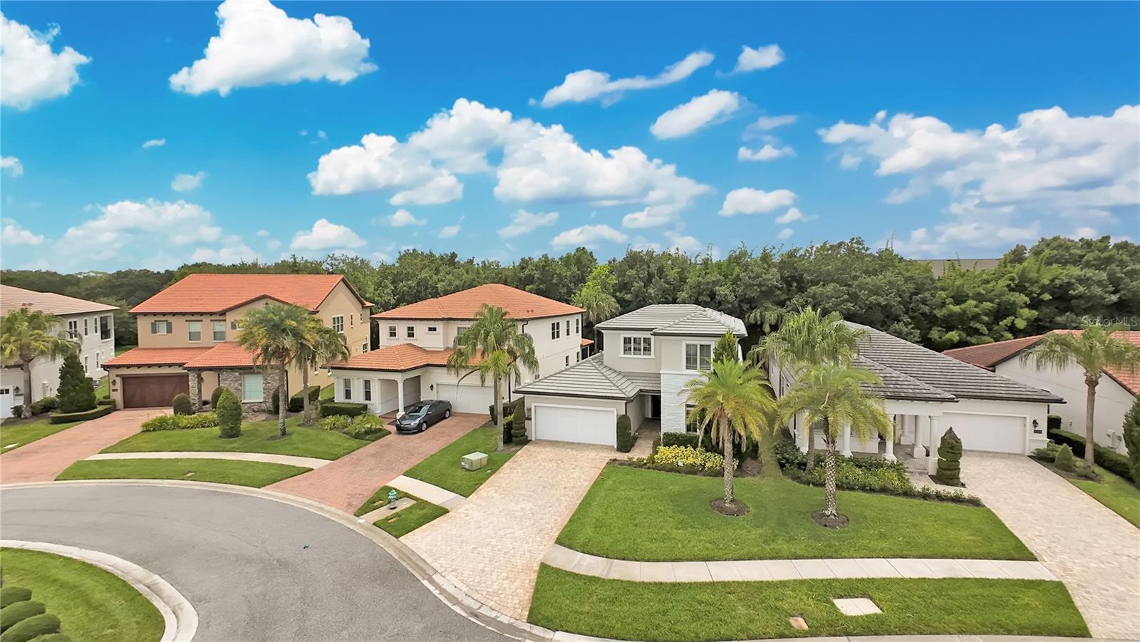 10654 Royal Cypress Way