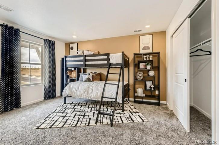 8940 Whiteclover Street