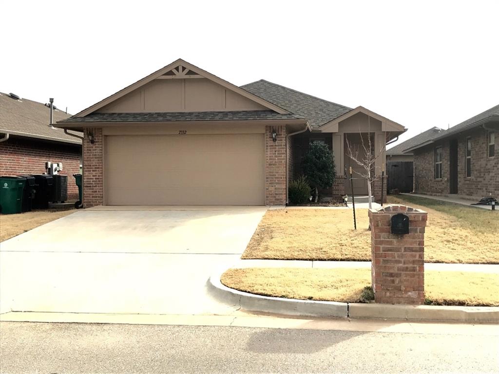 Great 3 bed 2 bath for lease in Edmond's La Sonata neighborhood. Spacious Living beautiful kitchen with all appliances, and pantry. Master with ensuite bath. Laundry has separate room with storage and washer & dryer included! Large fenced backyard with patio. A Must see!