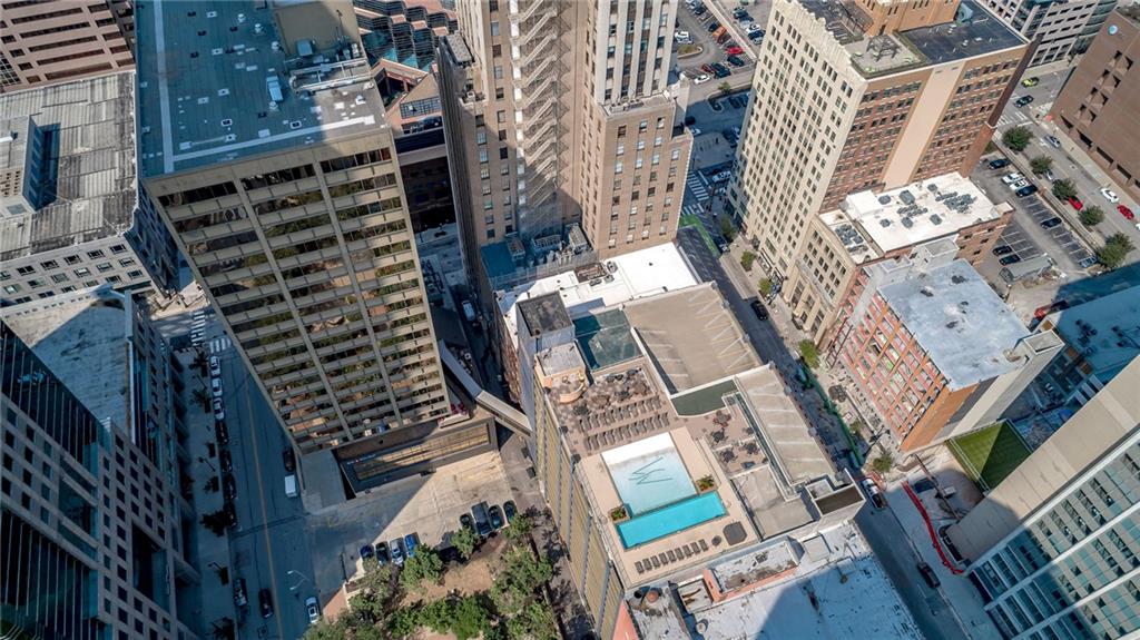 1101 Walnut Street 601