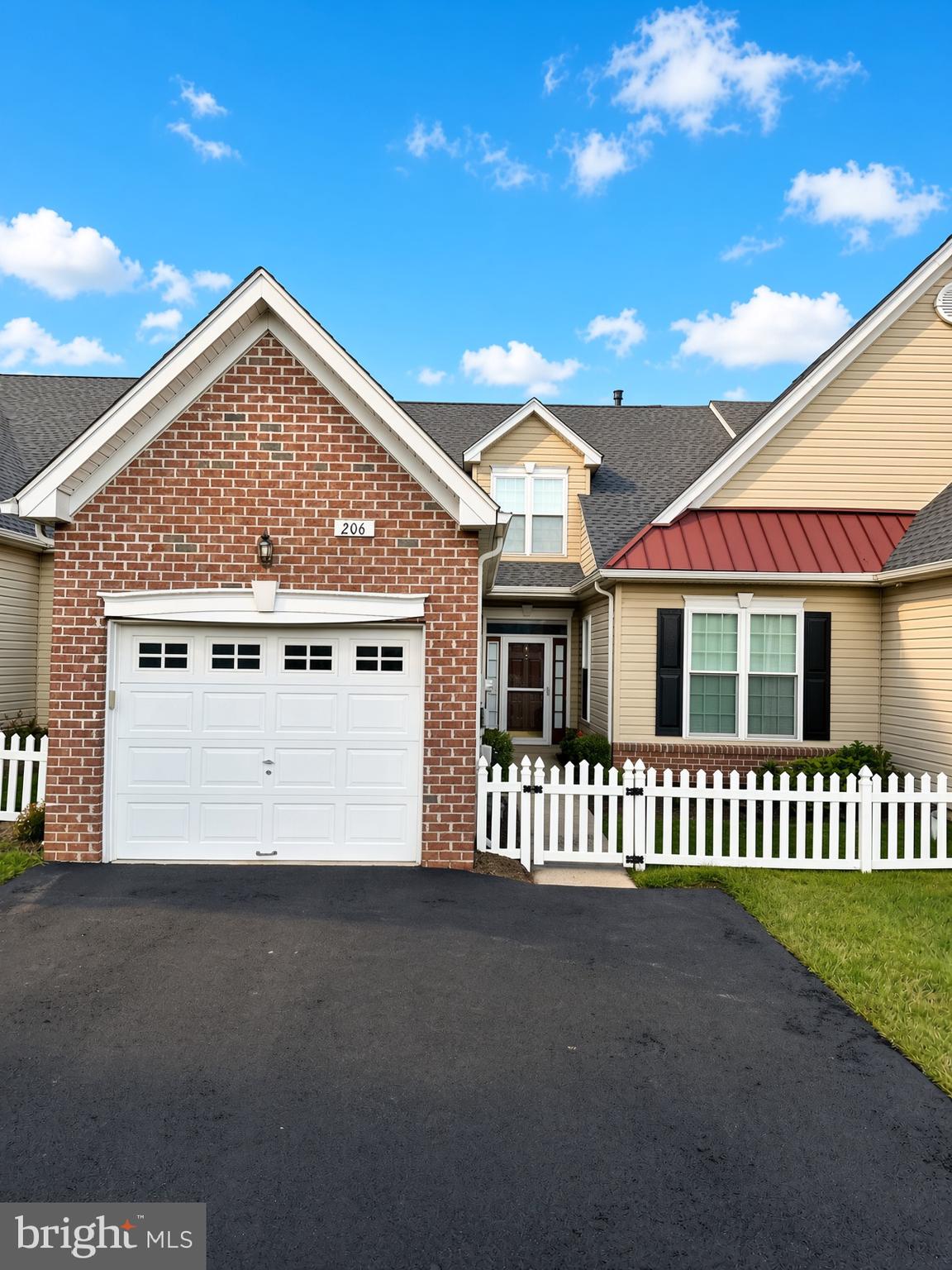 206 Dorchester Drive