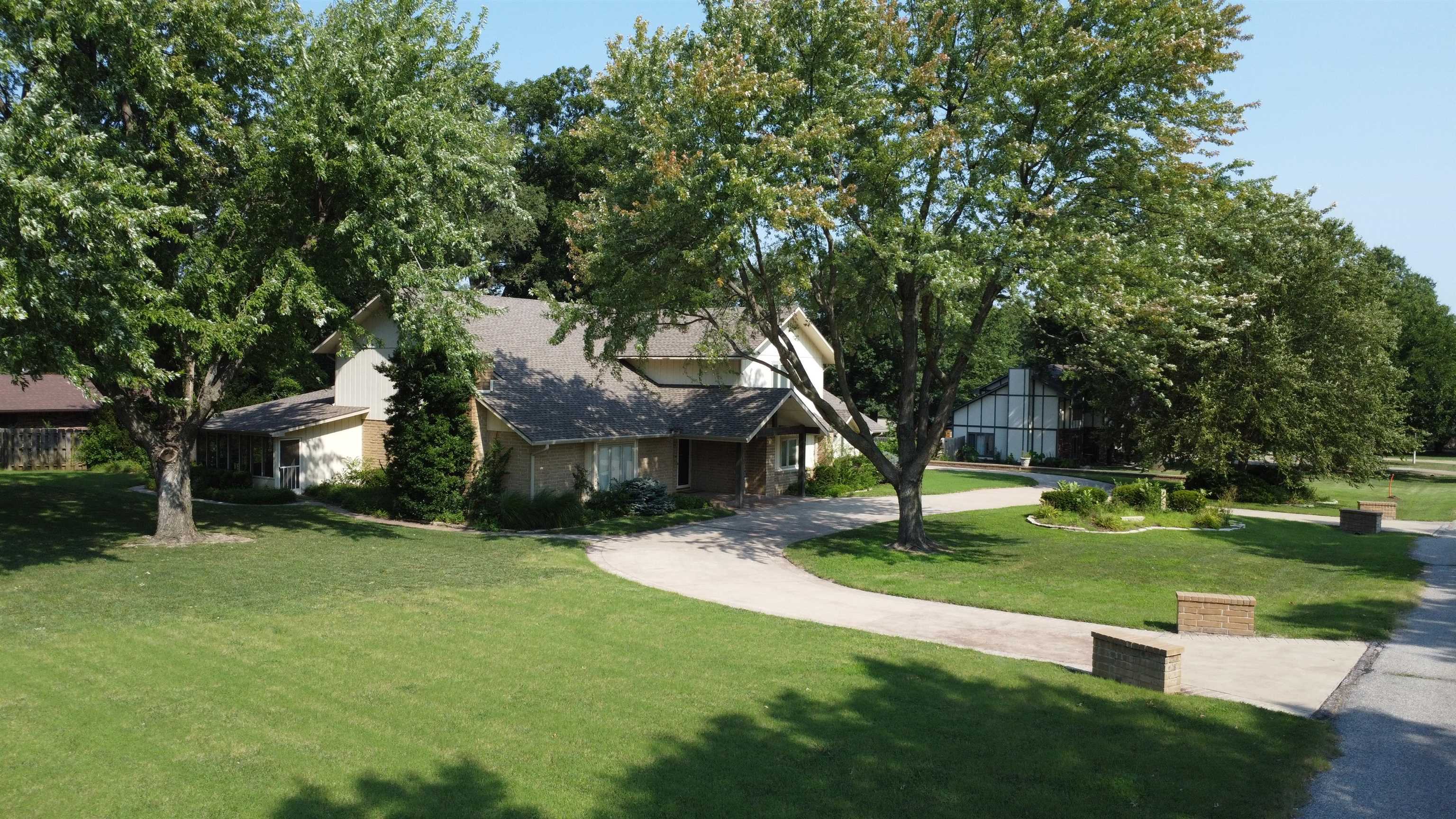 2305 N Squirrel Run