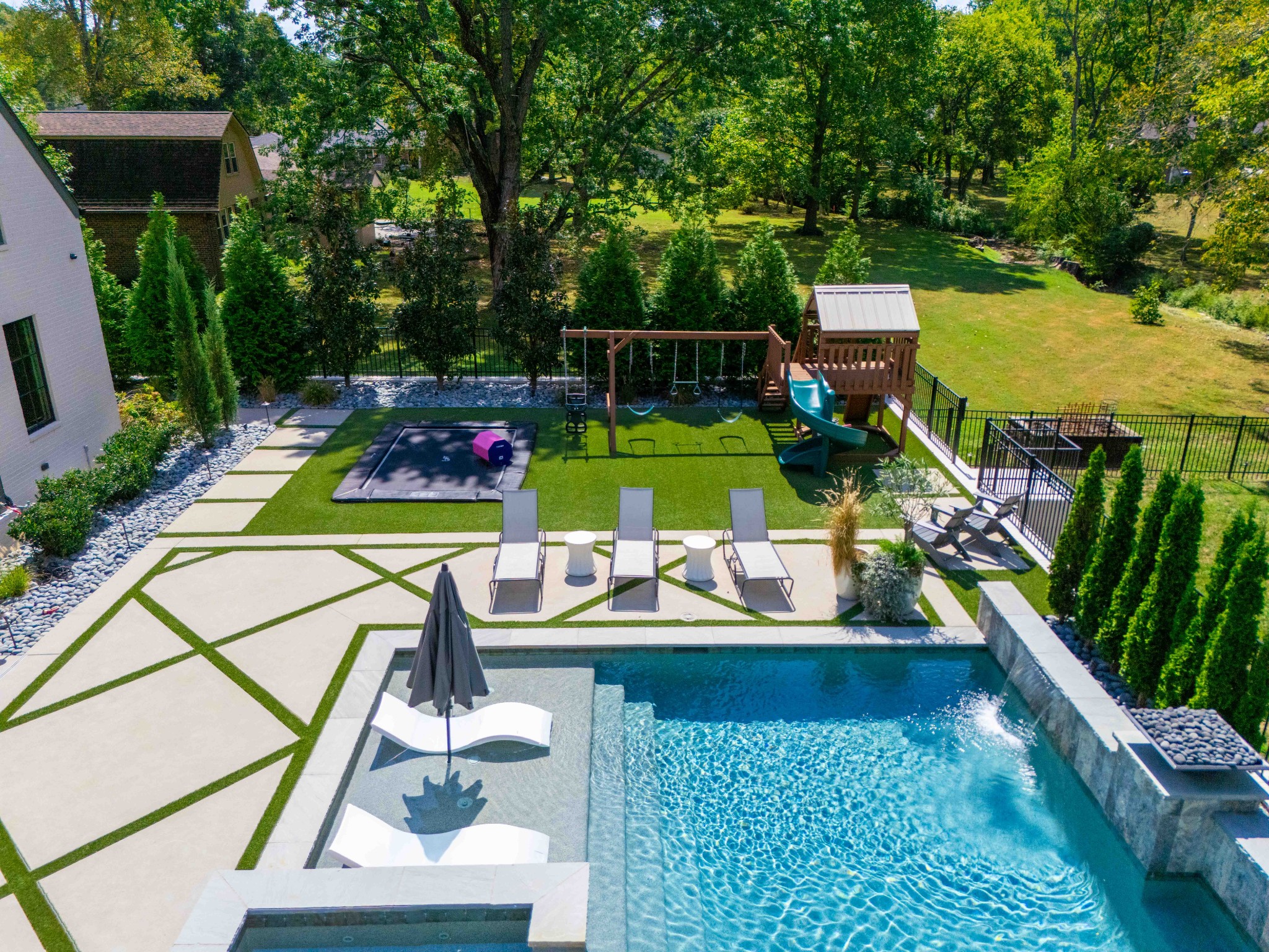 1311 Parker Pl