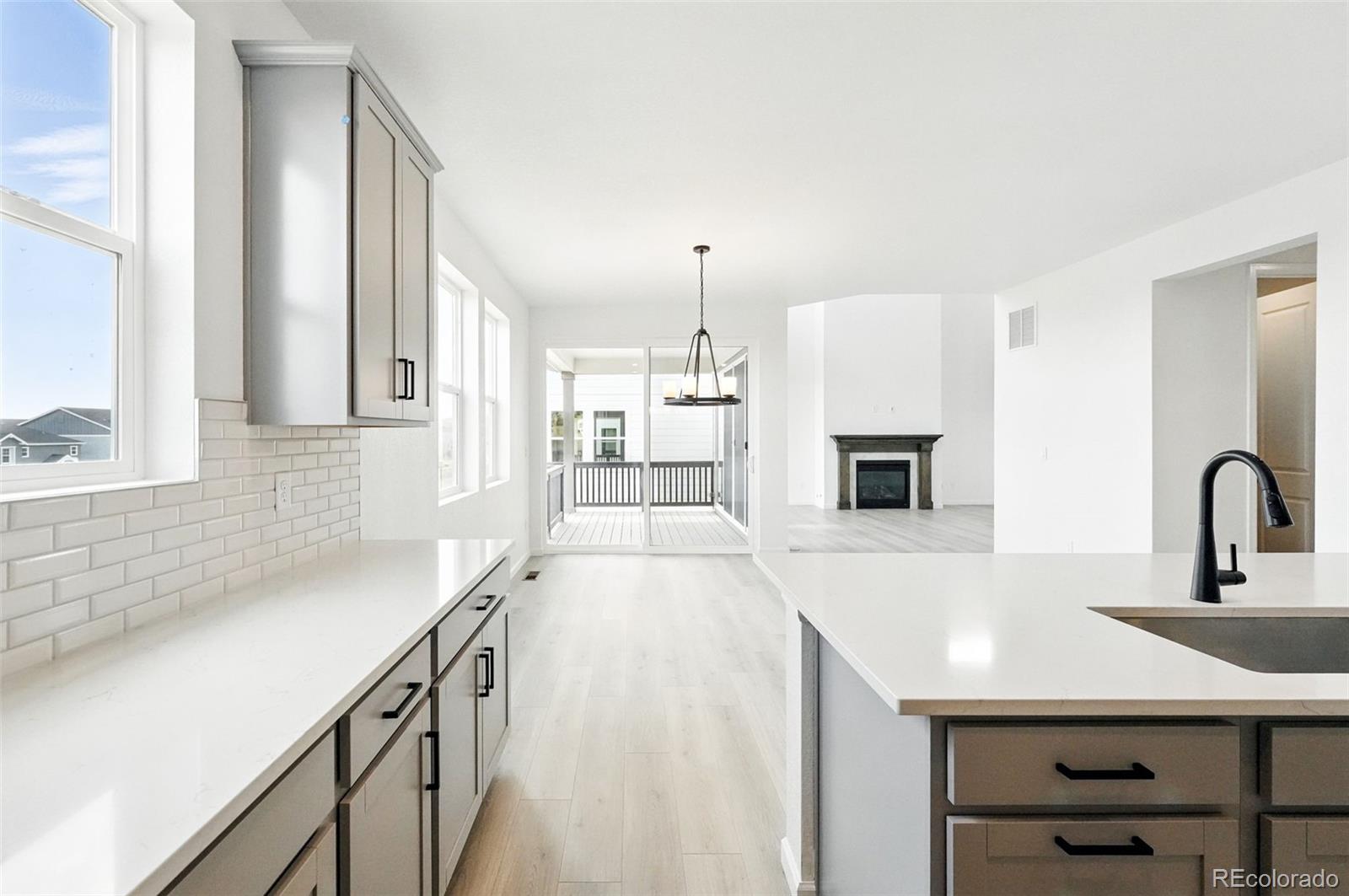 9344 Quartz Street