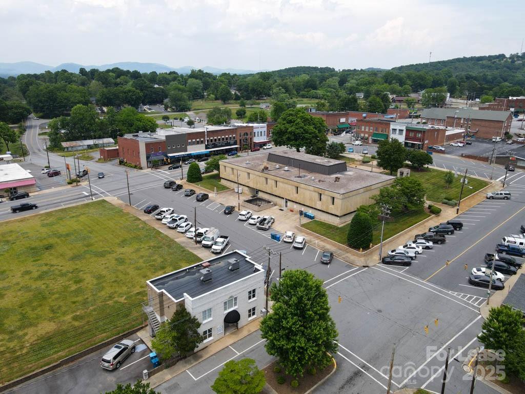 214 Main Avenue Drive